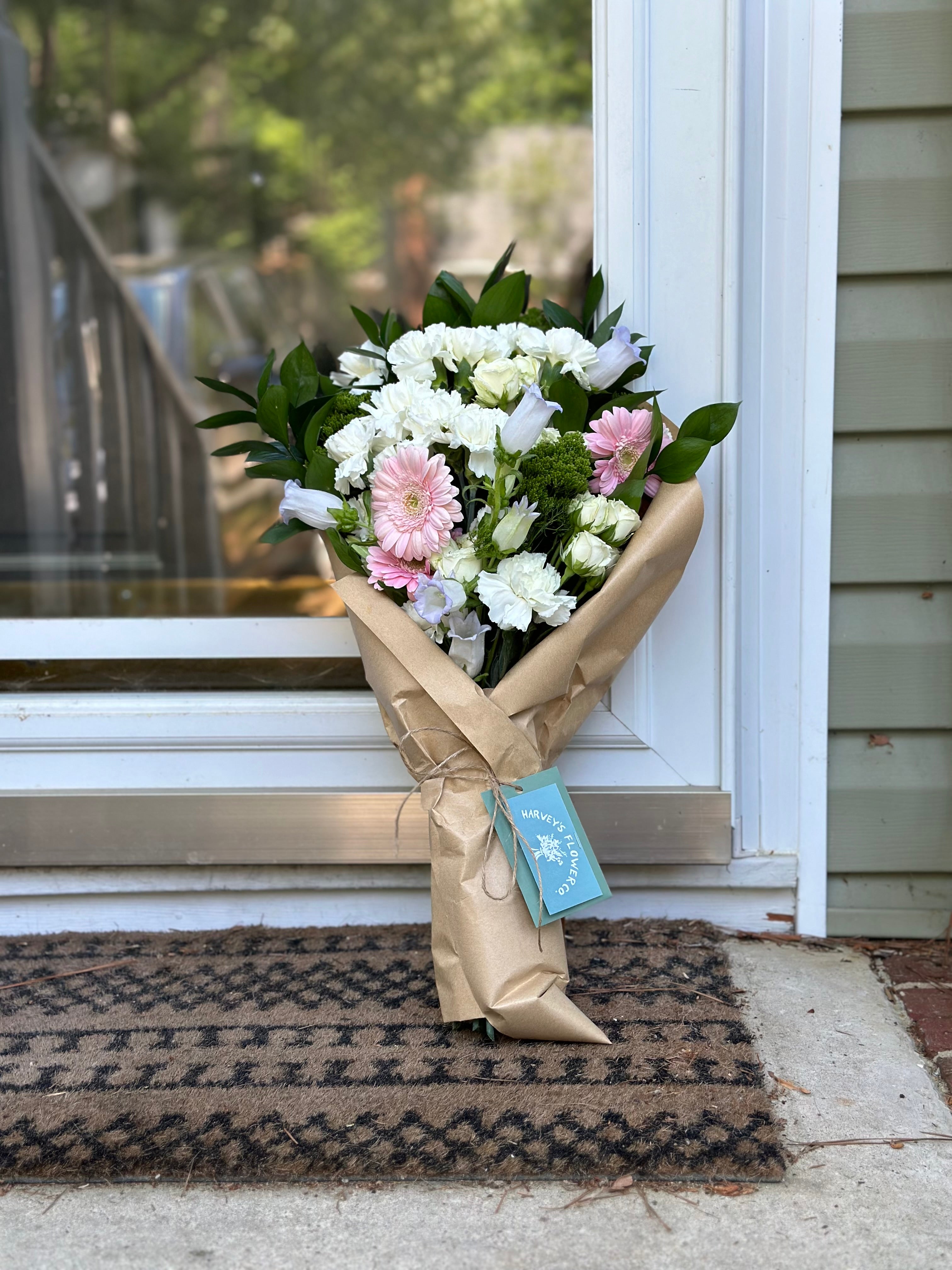White/Neutral Bouquet